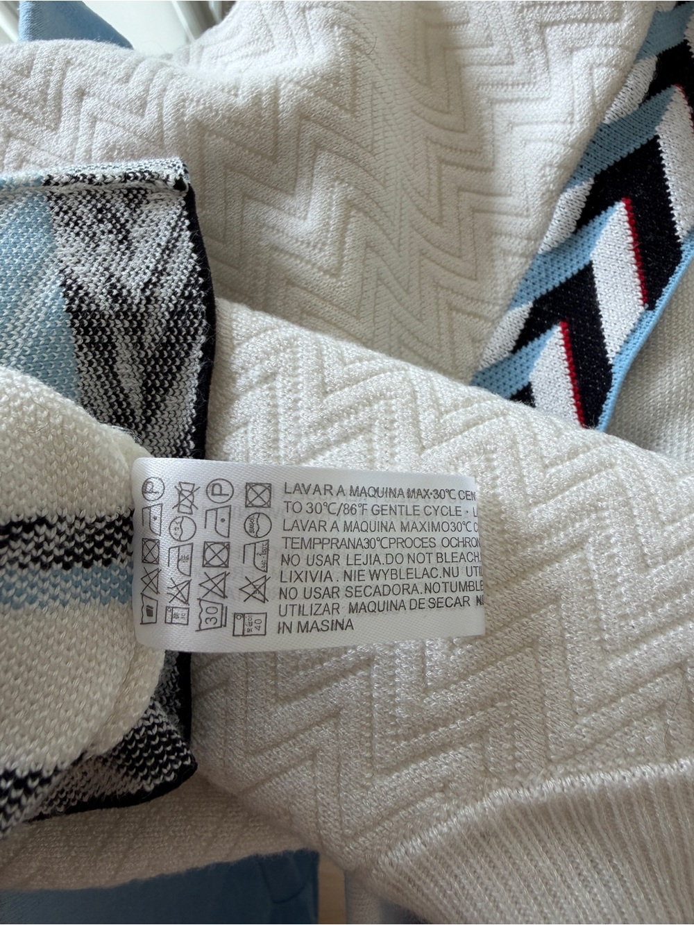 CHINSTUDIO Button Front Knit Vest Chevron Stripe Trim Preppy Nautical Nordic - Picture 12 of 17